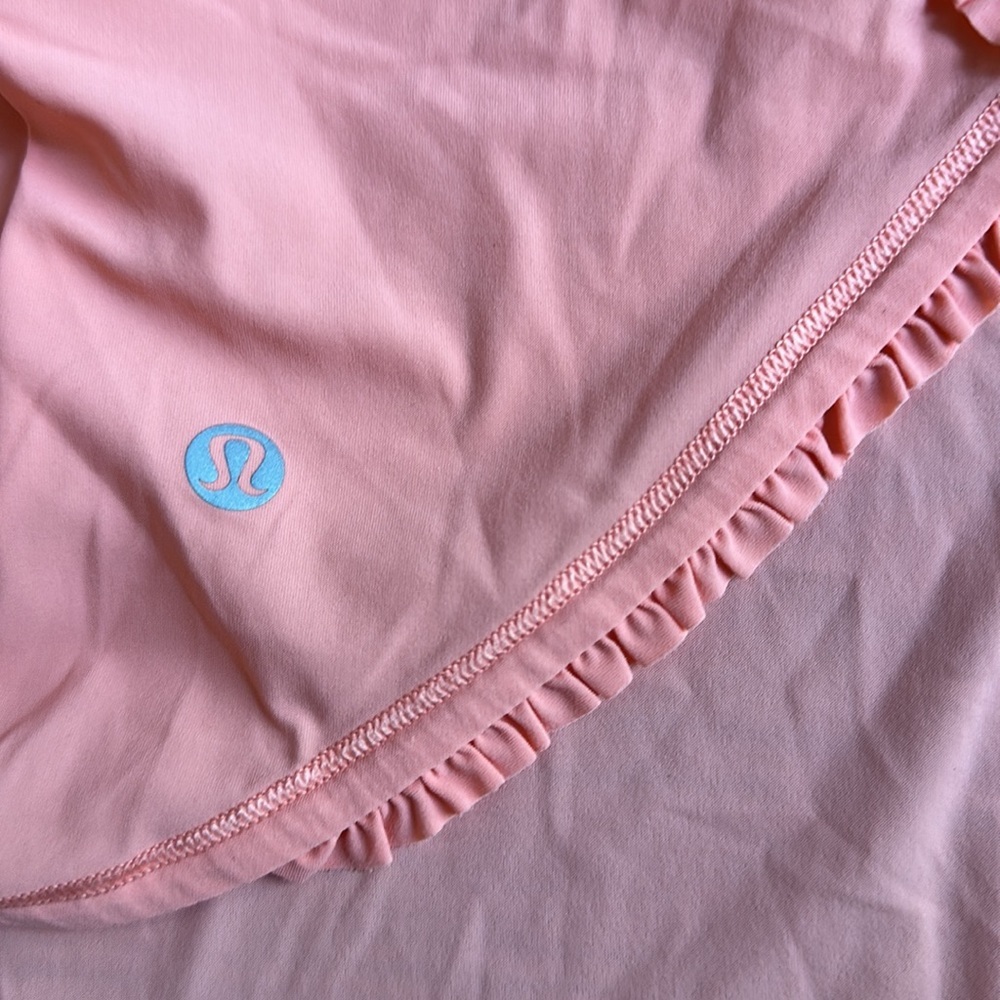 Lululemon tank - Picture 4 of 6